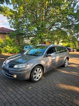 Renault  Magane 2.0 Diesel mit Tüv - Renault Megane aus 2008 mit Diesel-Antrieb