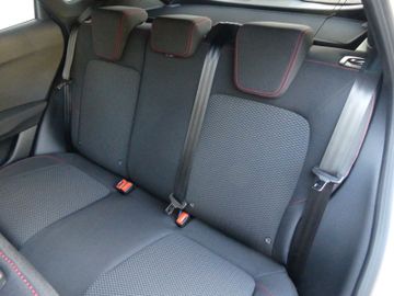 Fahrzeugabbildung Ford Puma ST-Line - Automatik, Winterpaket