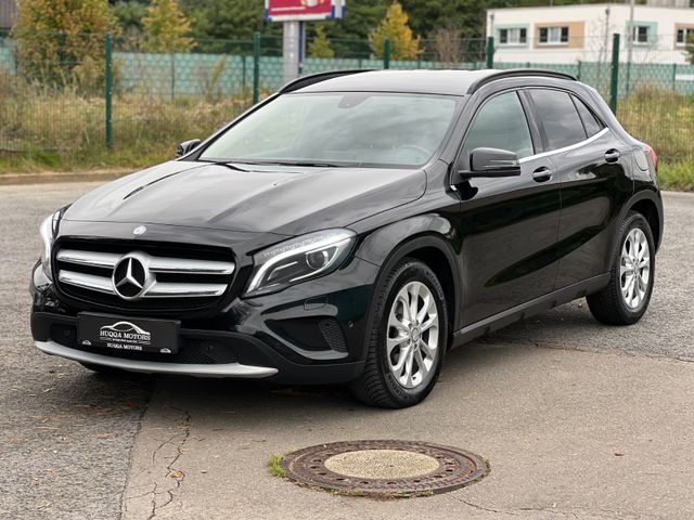 Mercedes-Benz GLA 220 CDI d 4Matic/Leder/Navi/Xenon/S.Heft