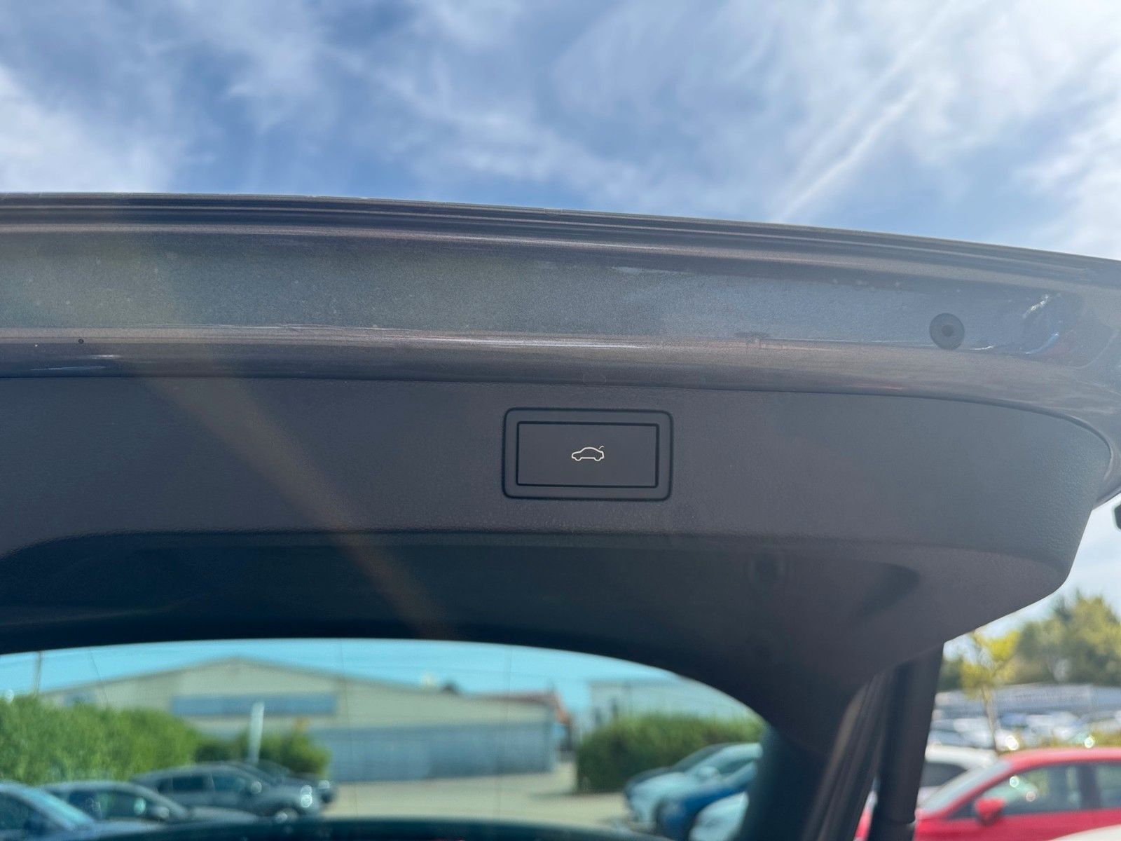 Fahrzeugabbildung SKODA Kamiq Tour 1.5 TSI