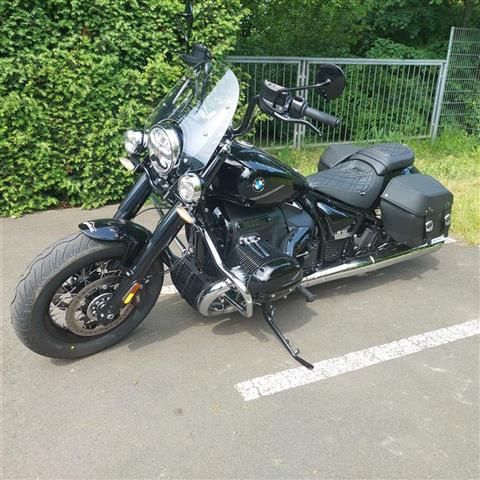 BMW R 18 Classic Black Beauty