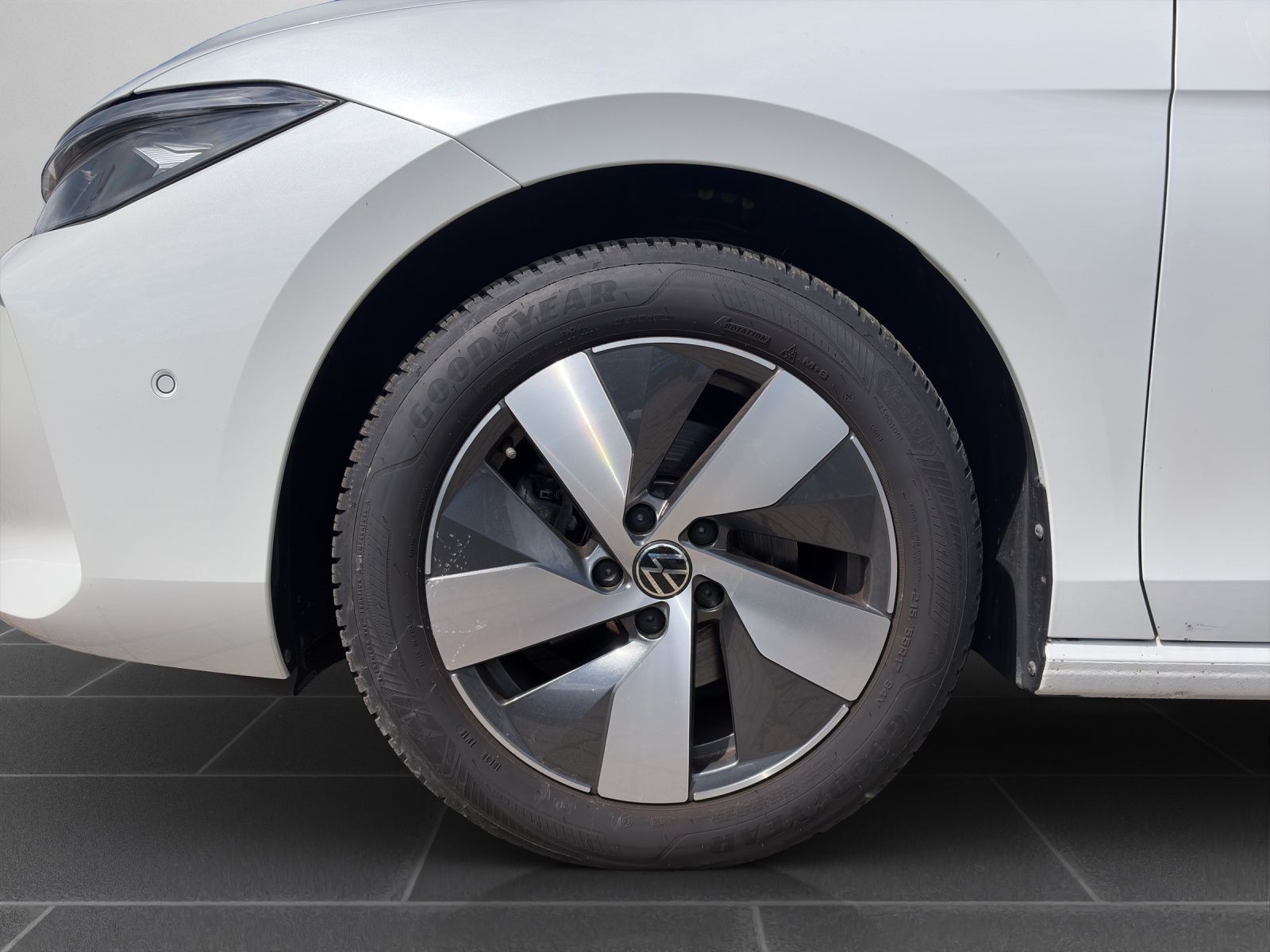 Volkswagen Passat Variant - Bild 9