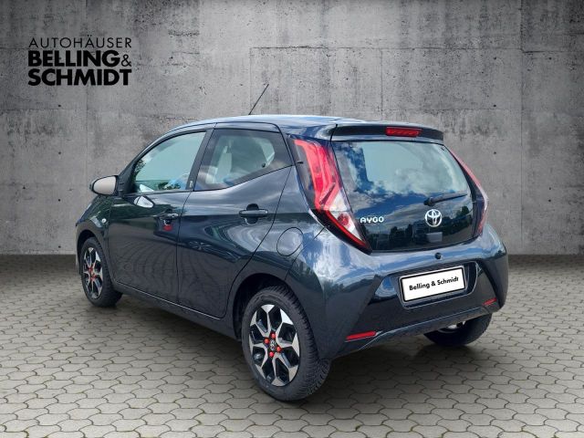 Aygo 1.0 Team D (EURO 6d) x-play Team D