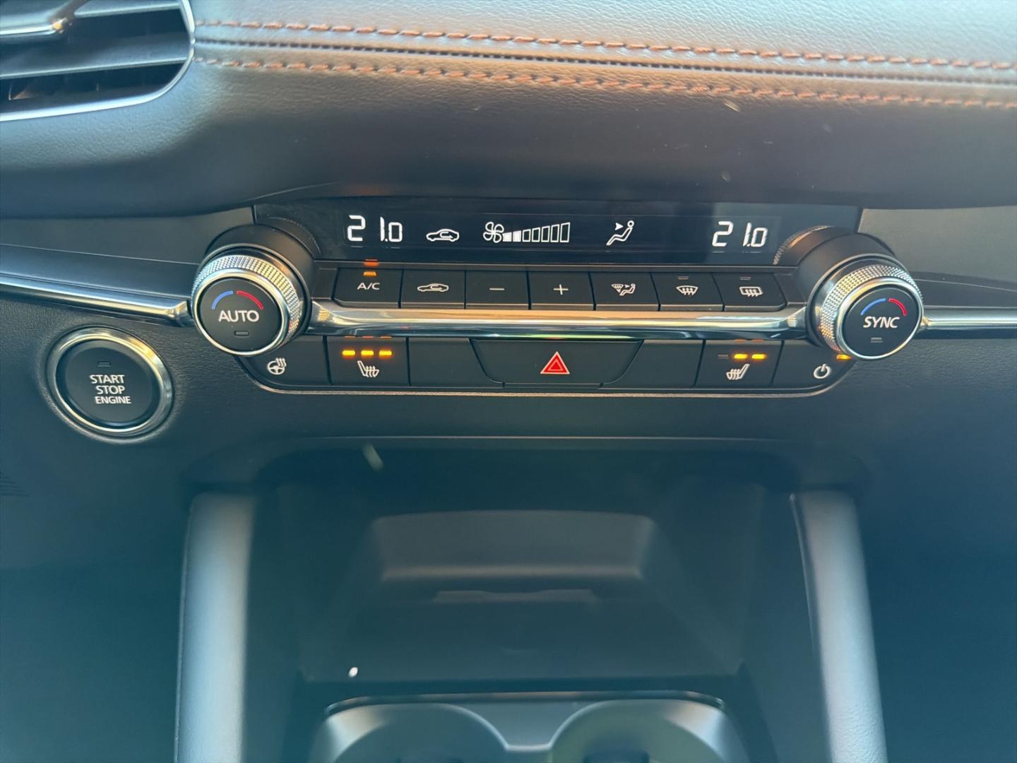 Mazda MAZDA3 Takumi SKY.-X 186 HUD Navi Leder Bose 360 Kame, миниатюра 26