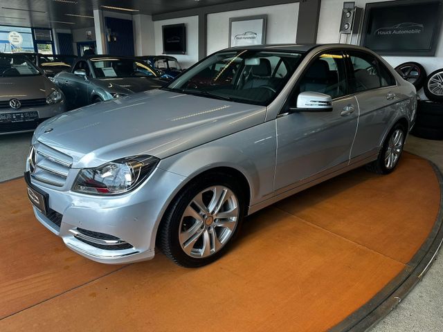 Mercedes-Benz C 180 CGI   44-TKM/AUT./NAVI/SHZ/TLEDER/PDC/MFL