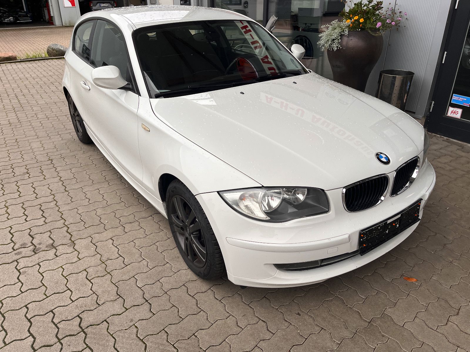 Fahrzeugabbildung BMW 116 Baureihe 1 Lim. 116d