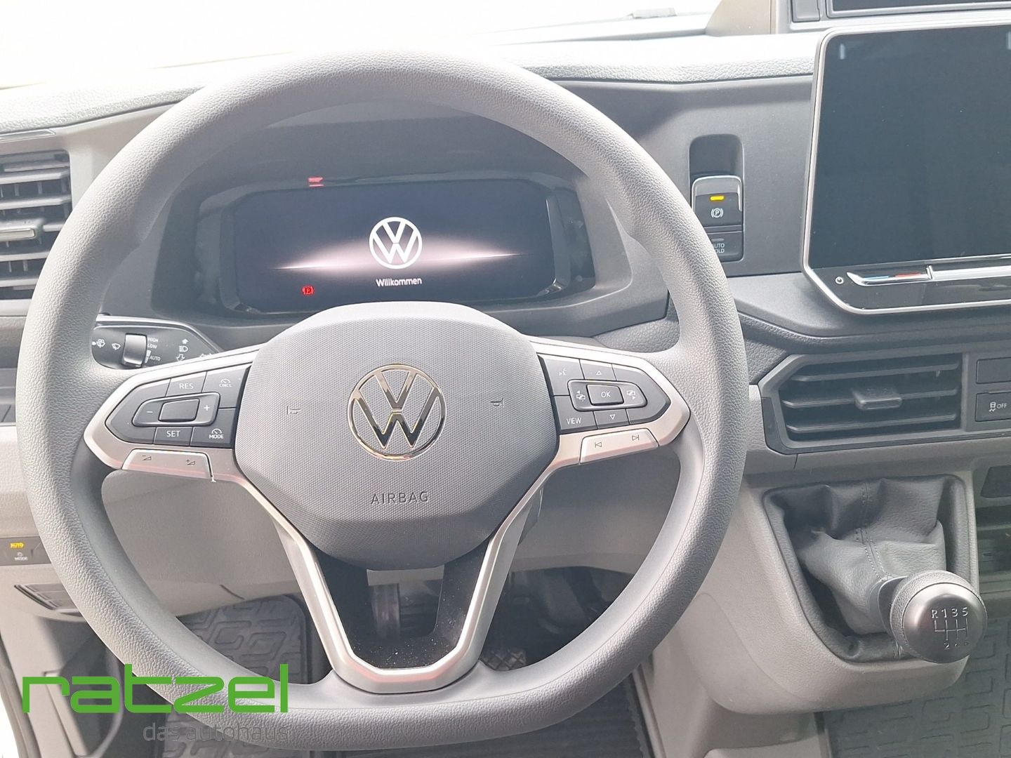 Fahrzeugabbildung Volkswagen Crafter 35 Kasten HD Würth Ausbau Klima+Flügeltü