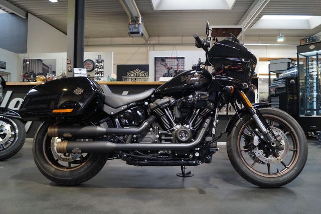 Harley-Davidson LOW RIDER ST mit JEKILL&HYDE Garantie FXLRST