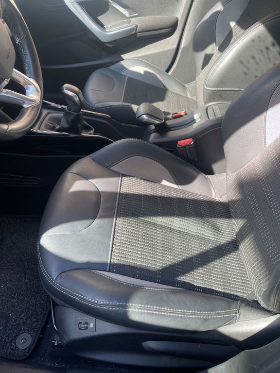 Image of Peugeot 2008