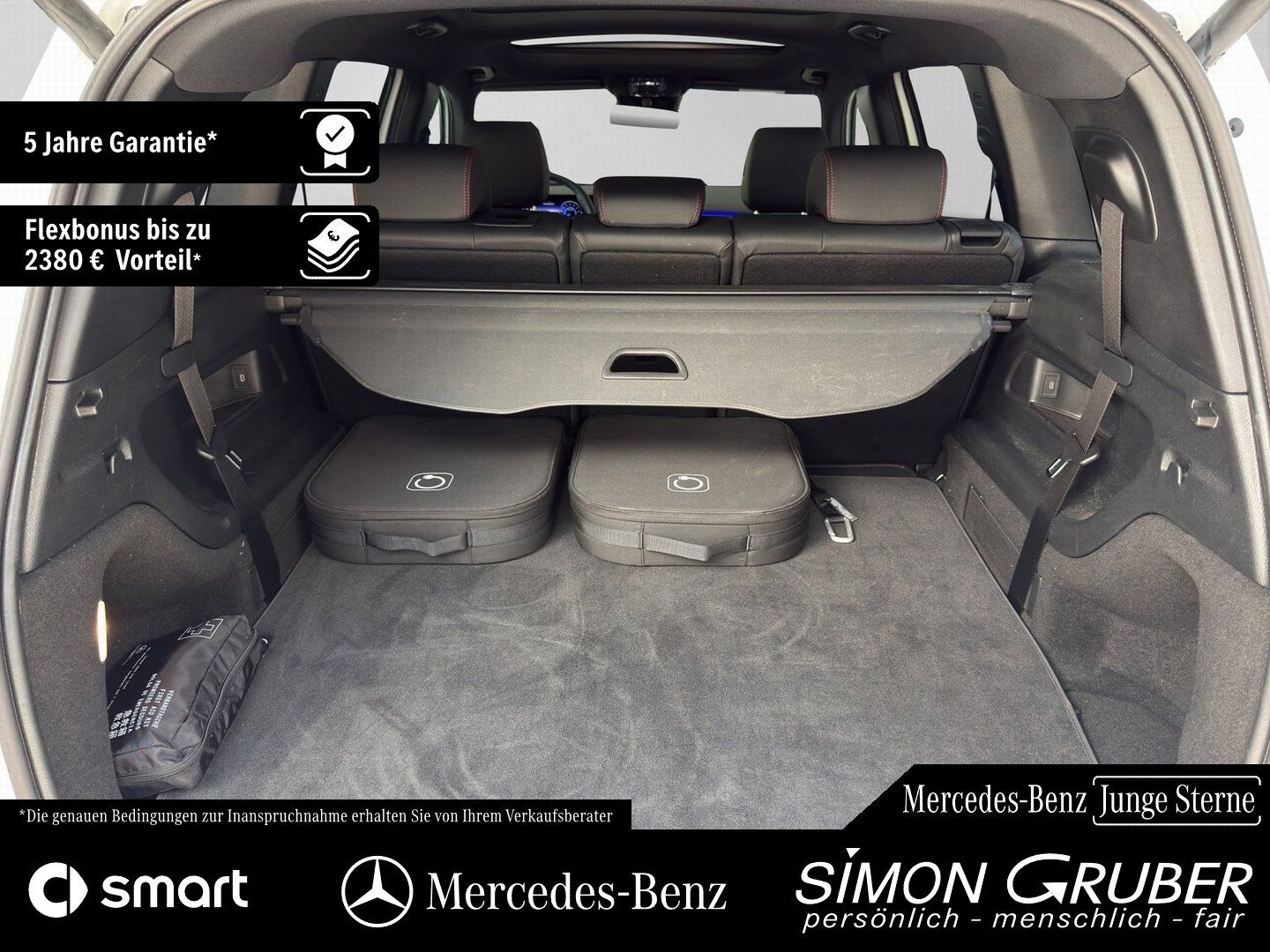 Fahrzeugabbildung Mercedes-Benz EQB 300 4M AMG Pano Fahrassist 7Sitze Mod 2026