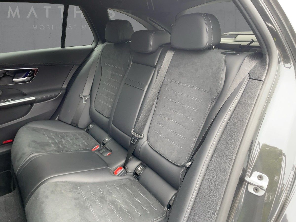 Fahrzeugabbildung Mercedes-Benz C 220 T d AMG/Pano/Kamera/AHK