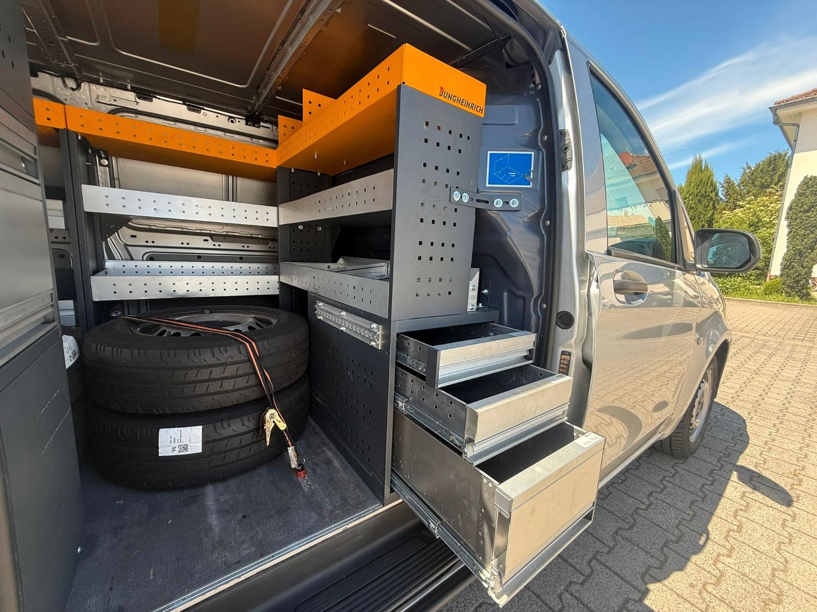 Mercedes-Benz Vito lang Werkstatt Regal Sortimo Würth Klima, миниатюра 11