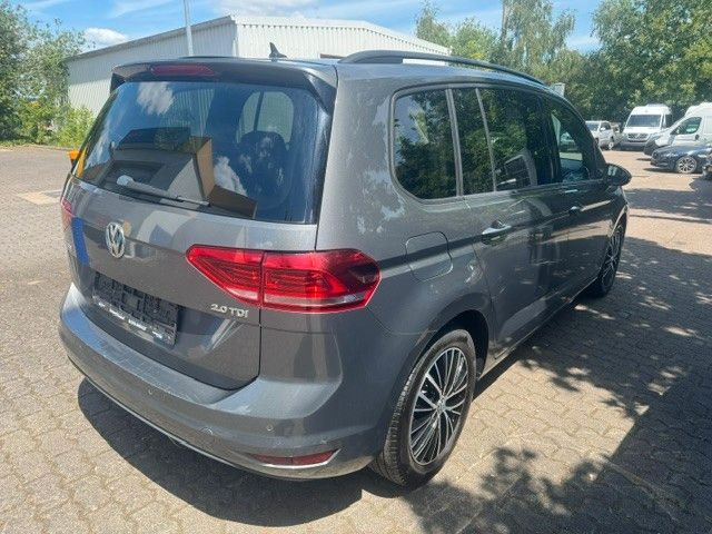 Fahrzeugabbildung Volkswagen Touran Comfortline BMT LED 7 Sitze NAVI