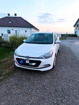 Hyundai hiunday i20 active - Hyundai Accent Benziner Gebrauchtwagen