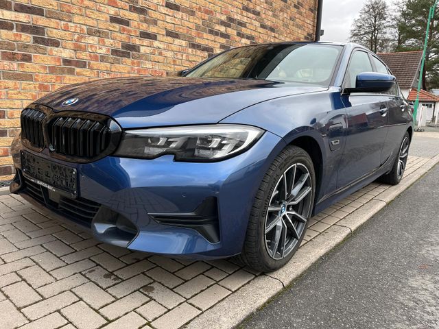 BMW 320e Sport Line CockProf Navi LED DAB Stop&Go