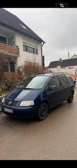 Volkswagen VW Sharan 1.9 TDI 7 Sitzer SCHECKHEFT GEPF... - gebrauchte VW Sharan aus dem Jahr 2005