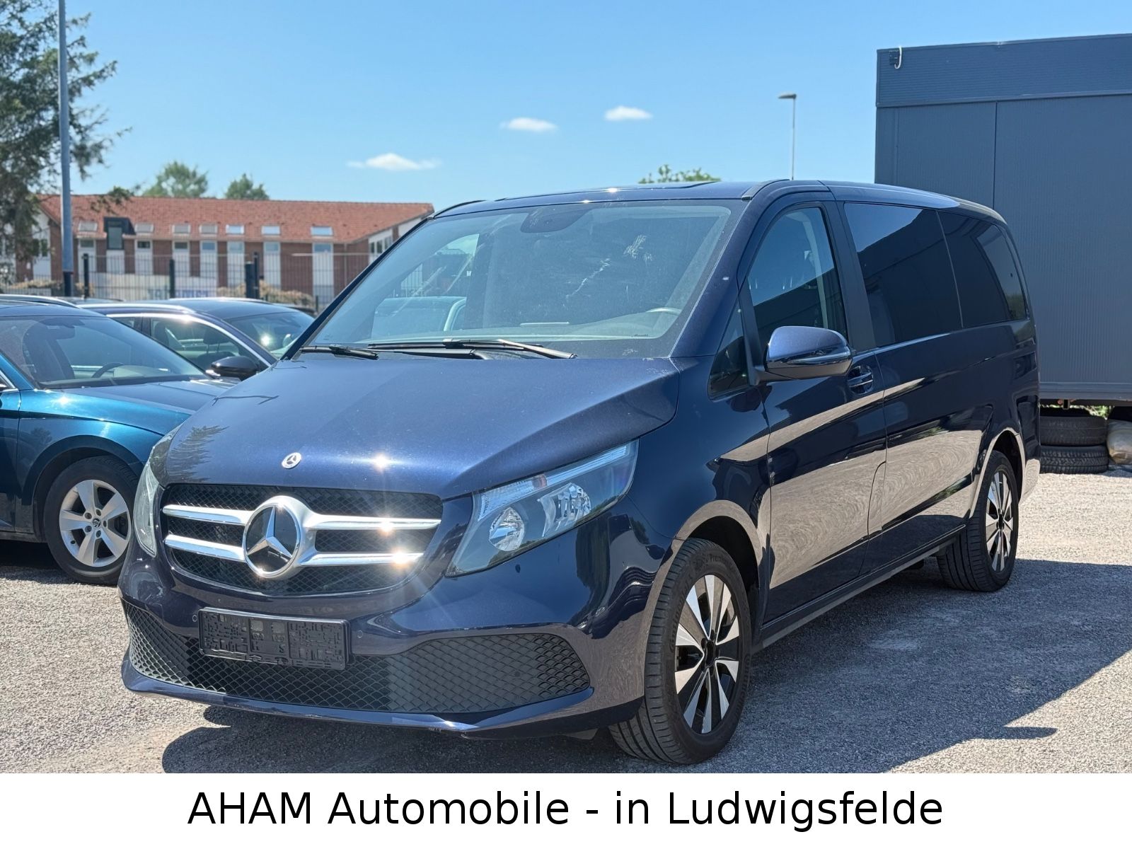 MERCEDES-BENZ V 220d Rise|7SITZER|STANDHEIZUNG|AHK|TISCH|MBUX