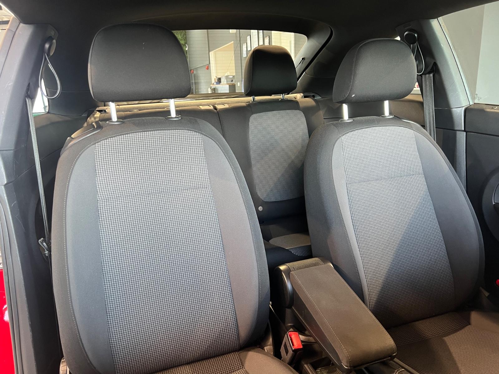 Volkswagen Beetle 2.0 TSI DSG BMT R-Line
