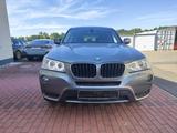 BMW X3 xDrive20d Navi PanoDach Kamera SHZ - BMW X3 aus 2011 mit Diesel-Antrieb