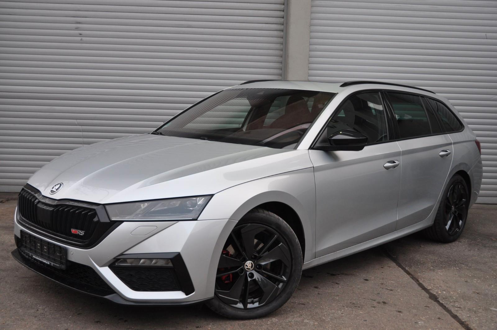 Skoda Octavia 2,0 tdi DSG*RS*Matrix*HUD*PANO