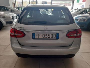 Mercedes C 220 - 4
