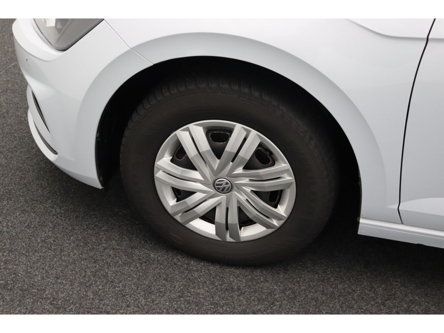 Fahrzeugabbildung Volkswagen Polo 1.0 VI Trendline Multifunktion SHZ