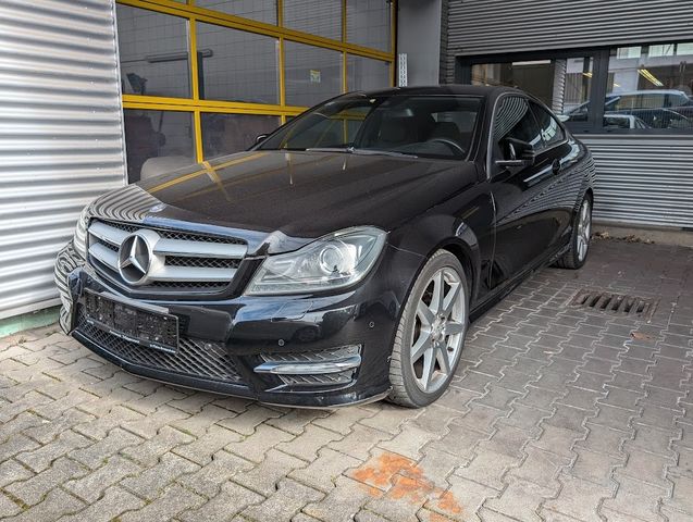 Mercedes-Benz C220 CDI BlueEfficiency Automatik AMG COMAND LED