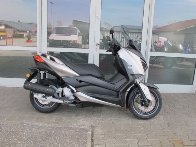 Yamaha X-max 125 ABS TCS