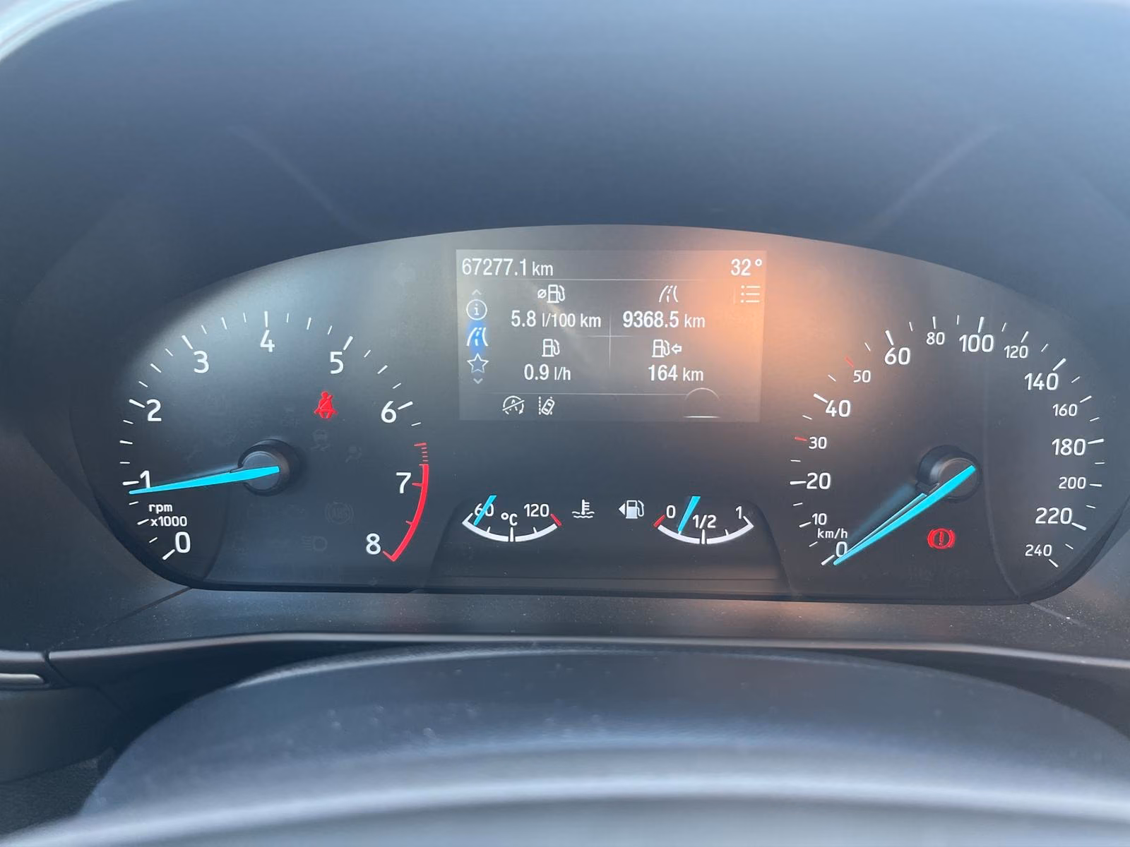 Ford Focus COOL&CONNECT 1.0 LED-SCHEINWERFER+CARPLAY, миниатюра 12