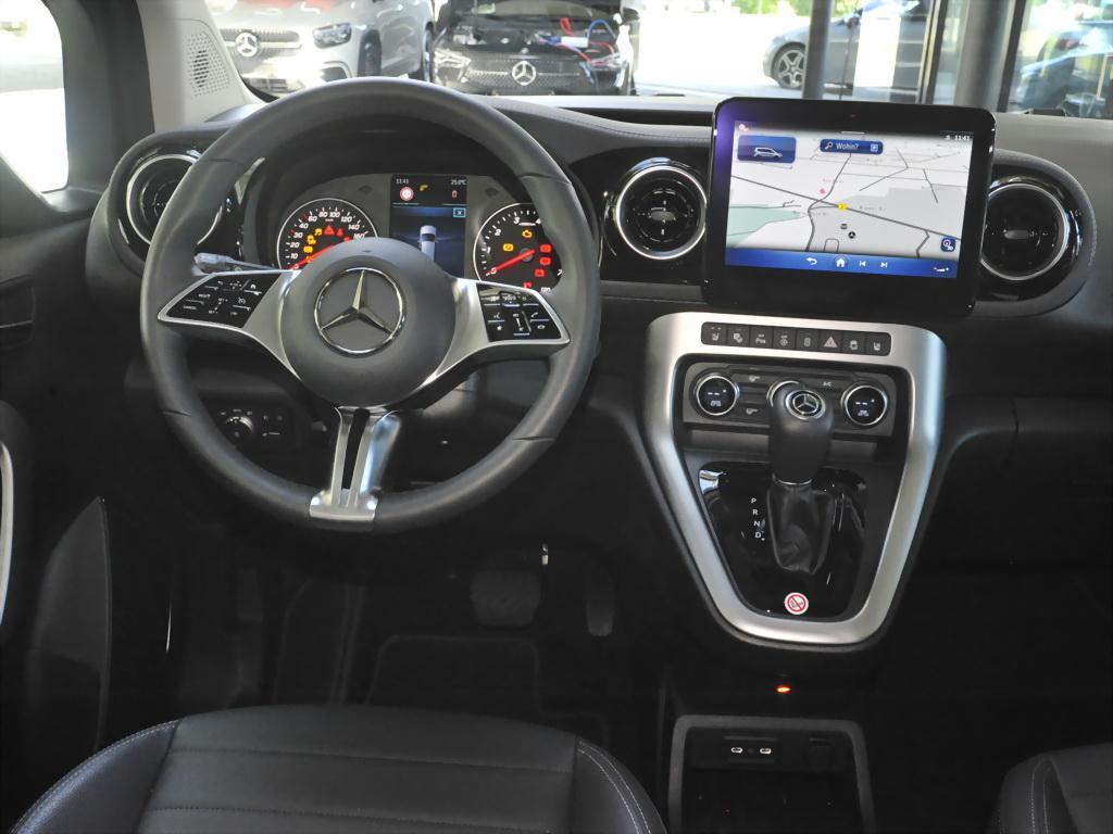 Mercedes-Benz T 180 PROGRESSIVE MBUX KAMERA 7 SITZE KLIMAAUTO