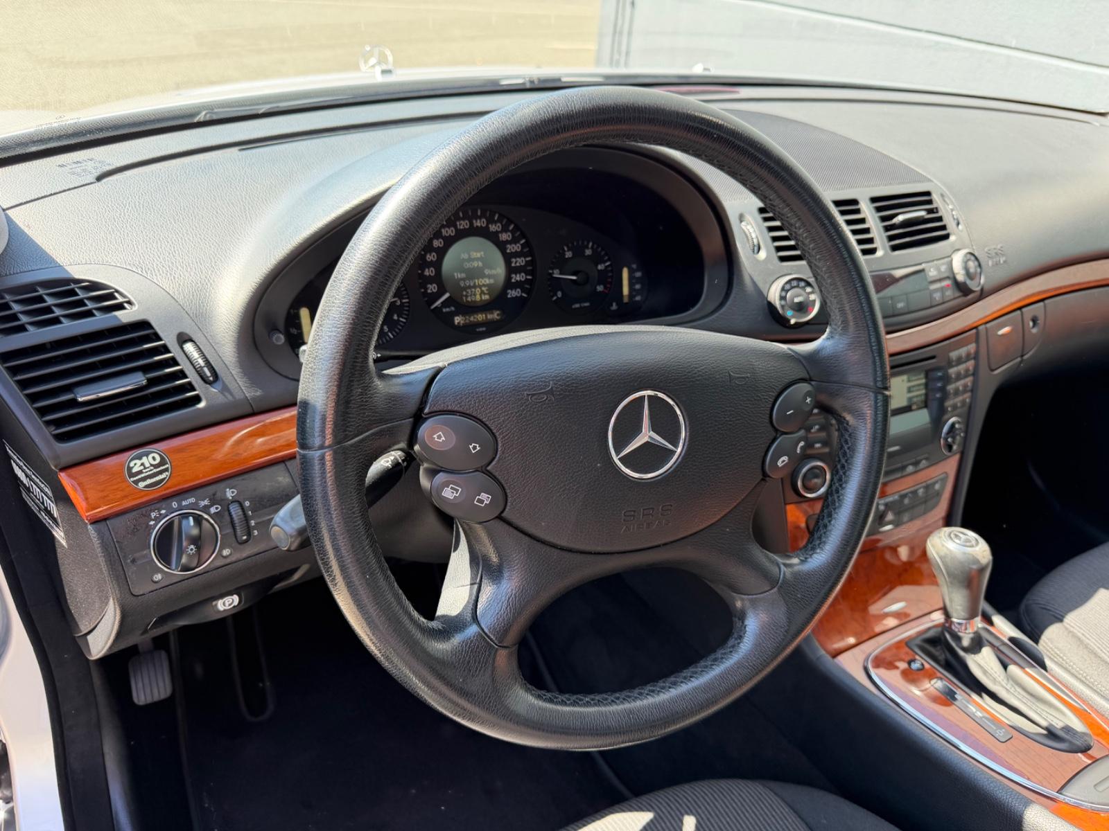 Mercedes-Benz E 220 CDI Limousine/TUV /Inspektion neu