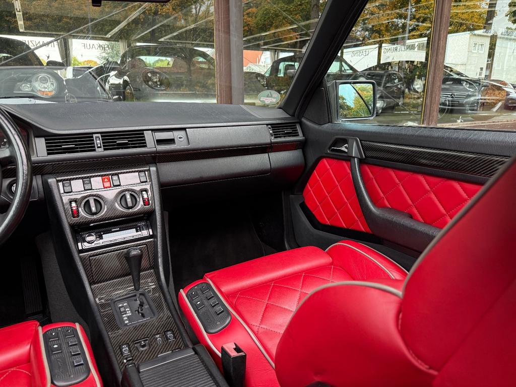 Mercedes-Benz CE 300