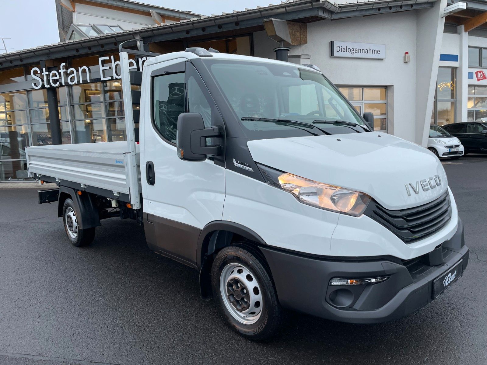 Fahrzeugabbildung Iveco Daily 35S14 A8*R3.450mm*Automatik*3Sitze*