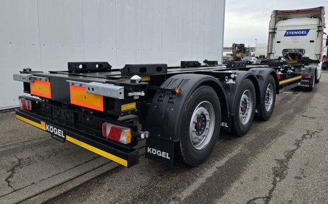 Kögel 3-Achs Container Chassis Port 45 Simplex NEU 45'