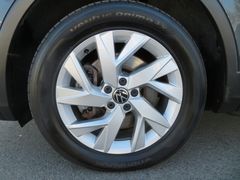VW Tiguan 2.0 TDI Elegance 4M Matrix Navi Ahk Pano VW Tiguan 2.0 TDI Elegance 4M Matrix Navi Ahk Pano