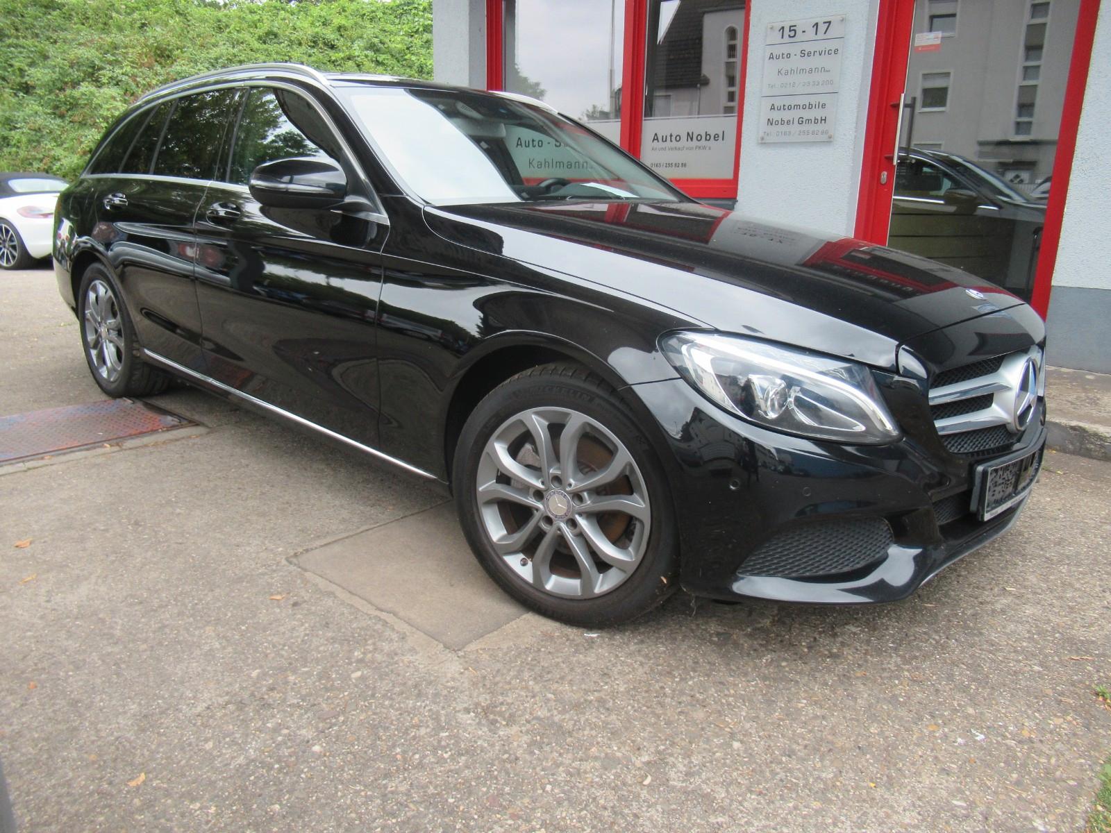 Mercedes-Benz C 180 T AVANTGARDE LED Standh Navi Leder AHK