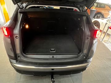 Bild 11 Peugeot 3008 Plug-In Hybrid Roadtrip - Navi | RFK | SHZ