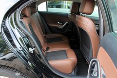 MERCEDES-BENZ A 200 / BUSINESS PAKET / NAVIGATION