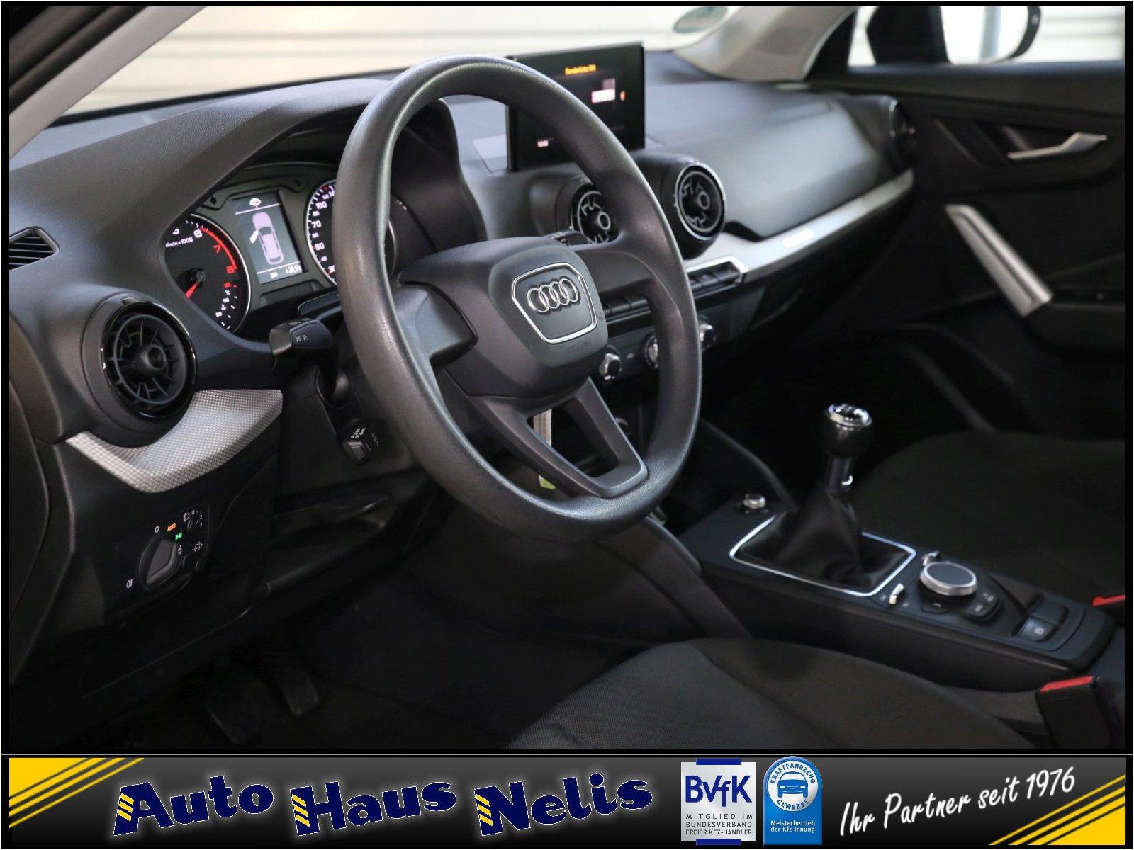 Audi Q2 1,0 TFSI Ultra LM-Felgen AHK Klimaanlage MMI-