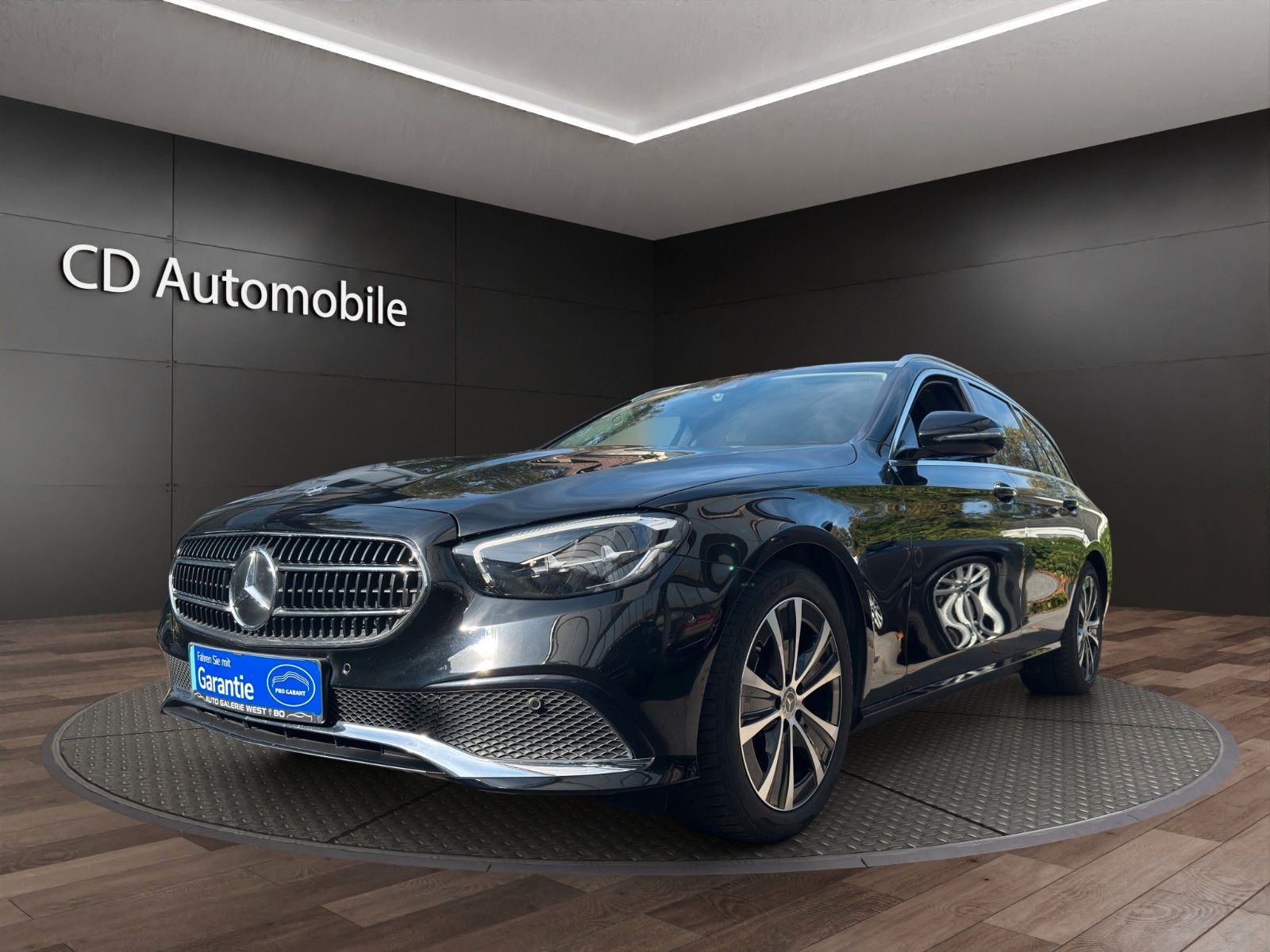 Fahrzeugabbildung Mercedes-Benz E 200 E T-Modell E 200 d