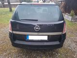 Opel Astra Caravan 1.6 - Opel Astra aus 2010: Kombi