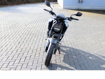 Honda CB125R
