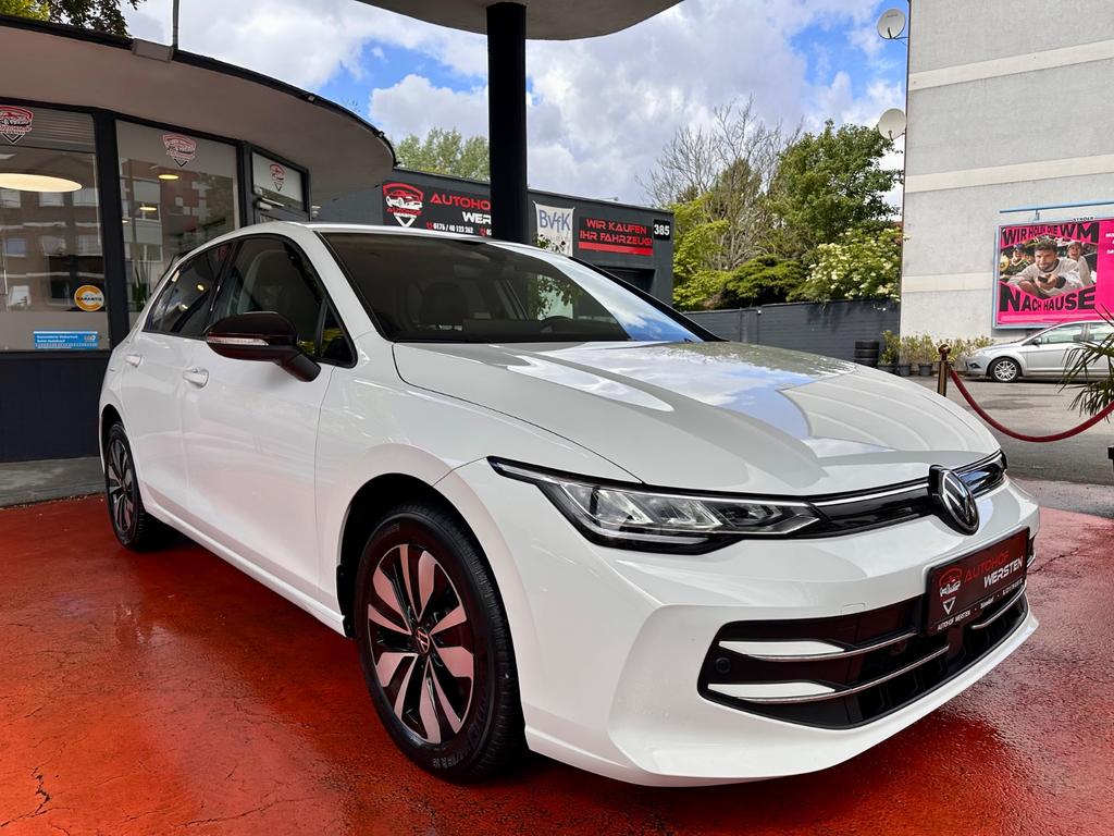 Volkswagen Golf VIII Lim 15 TSI 85 kW Goal  1 Hand 2025