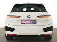 BMW iX - Vorschau Bild 8