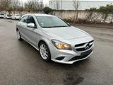 Mercedes-Benz CLA 200 Shooting Brake,Navi,Tempomat,Sitzh.,PDC - silberne Mercedes-Benz CLA 200 Shooting Brake