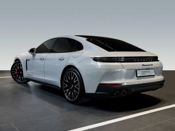 Porsche Panamera - 3