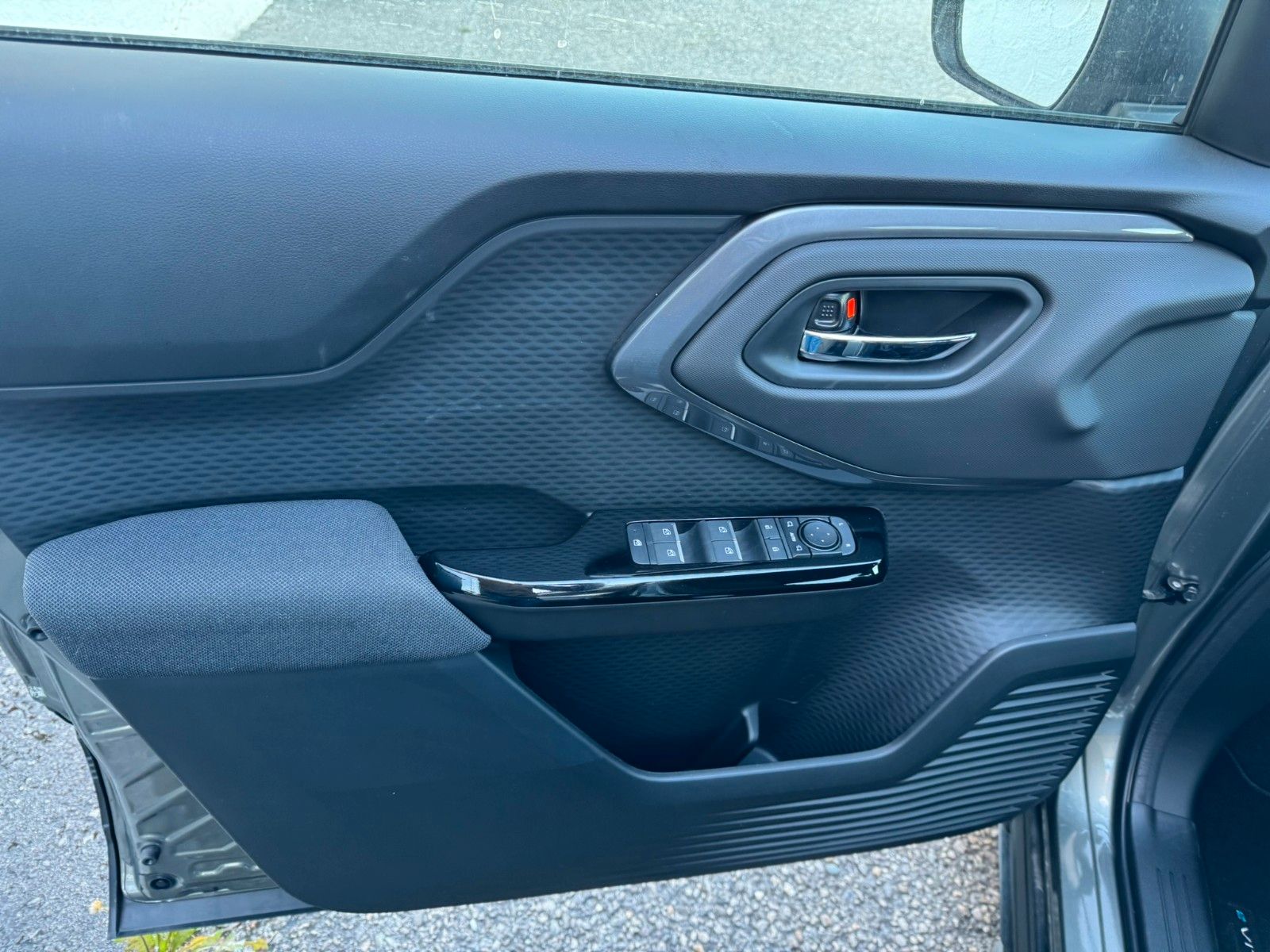 Suzuki e Vitara - Bild 18