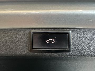 MYAUTOCENTER – Gebraucht- und Jahreswagen mit Werkstattservice in Pfaffenhofen Skoda Octavia First Edition *LED*Kamera*Massage*AHK*