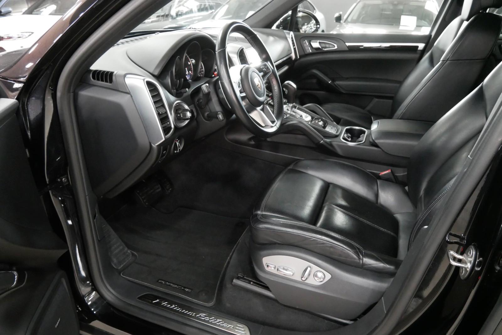 Porsche Cayenne Diesel Platinum Edition KAMERA PANO BOSE