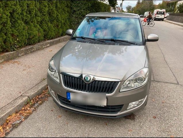 Skoda Fabia 5j Neue Tüv